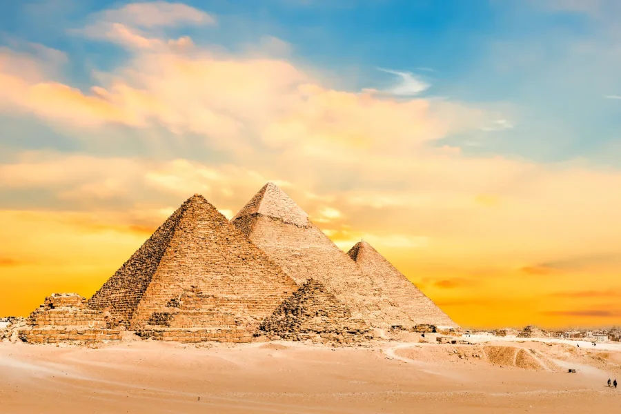 Saqqara & Memphis Tour from Cairo