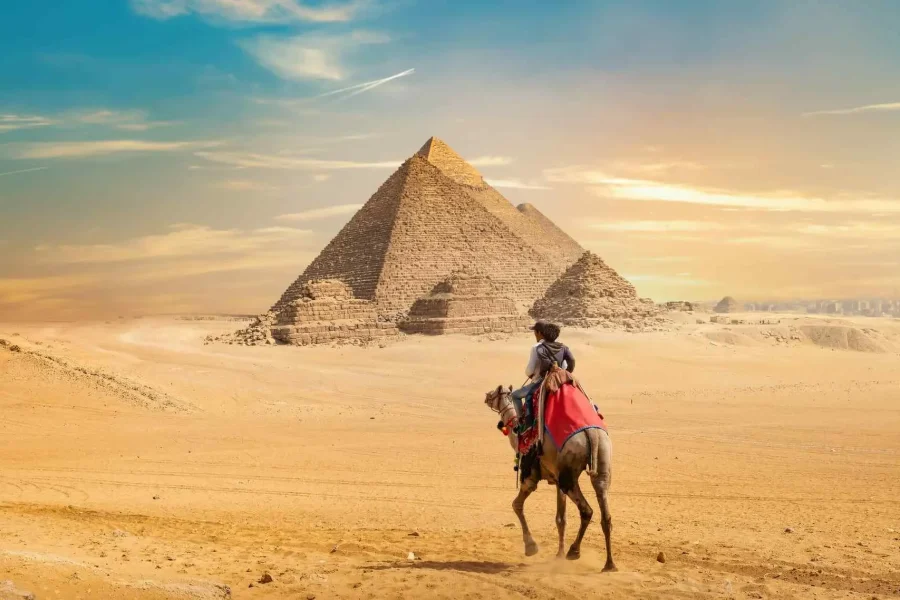 Day Trip from Aswan to Cairo by Plane